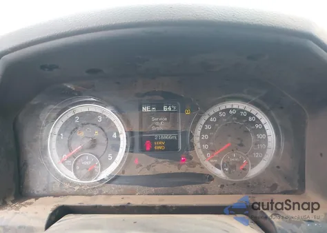 2018 Ram 2500 Tradesman 4X4 6'4 Box from USA, damaged, VIN 3C6UR5CL1JG303366